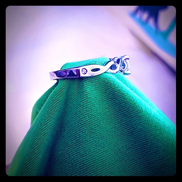 Valina Ring High Quality Replica Of Authentic One - Picture 5 of 5